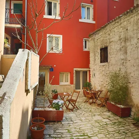 Centar Old Town 公寓