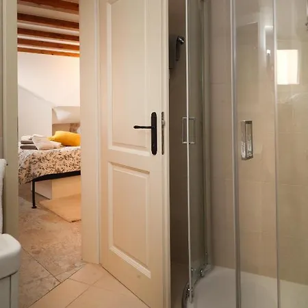 Centar Old Town Apartment